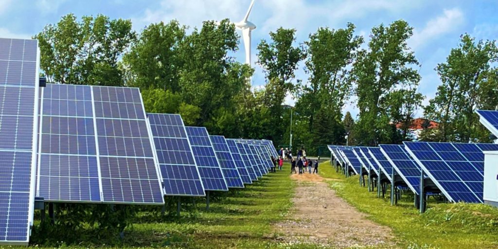 Green Energy 3000 bringt kombiniertes Photovoltaik-Speicher-Kraftwerk ans Netz