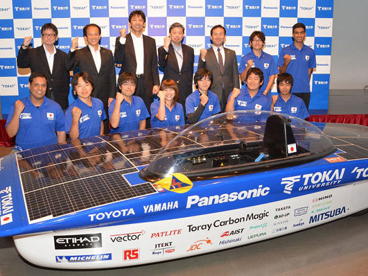 砂漠のソーラーカーレースに、東海大学が出場!