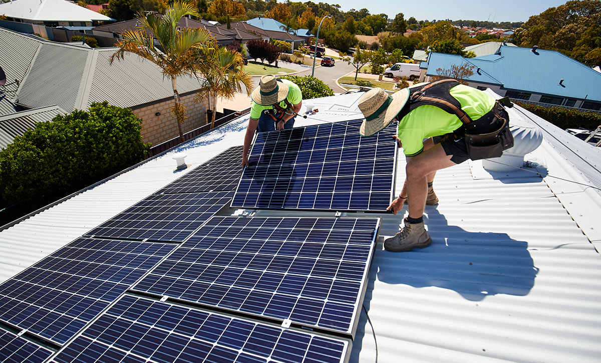 CEC warns labour and skills shortages threaten clean energy transition