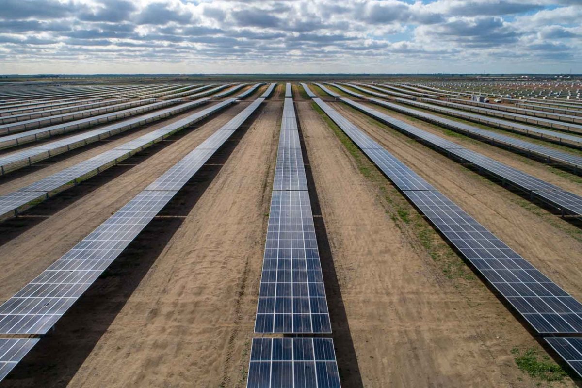 Investors submit 34 GW of wind, solar and storage for NSW renewable zone