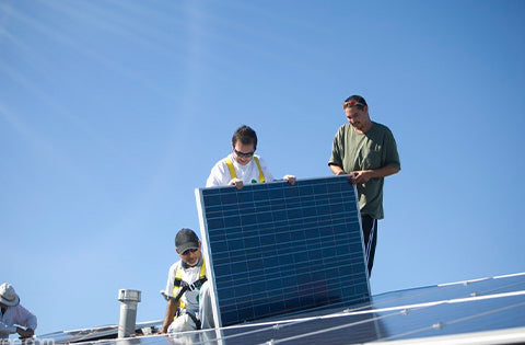New environmentally friendly solar panel recycling process helps recover valuable silver