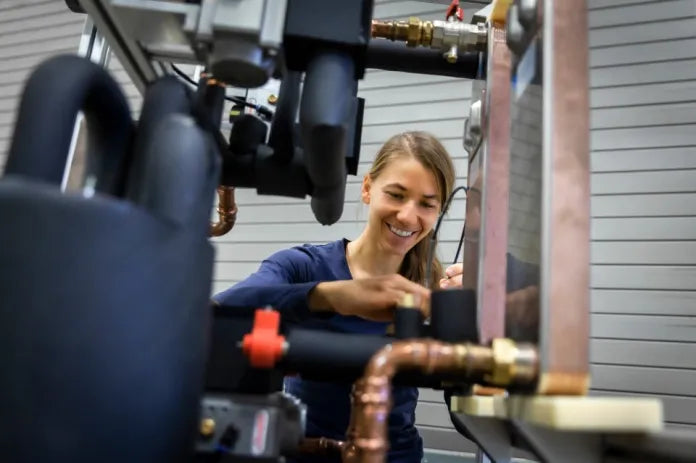 Advancing Heat Pumps: Fraunhofer ISE Introduces Low-Charge Propane Refrigerant Circuit for Climate-Friendly Operation