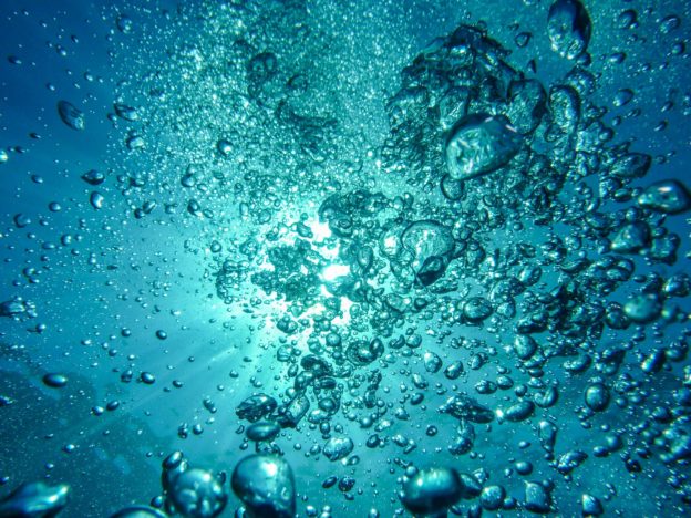 Household-use PV Seawater Desalination System Emerges with Mere US$4 Material Cost