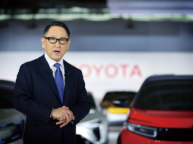 トヨタがEV事業に本気で乗り出し、2030年までに年間350万台のEVを販売!!