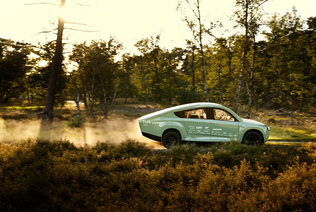 Dutch students build 1,200 kg solar-powered car with 630 km range