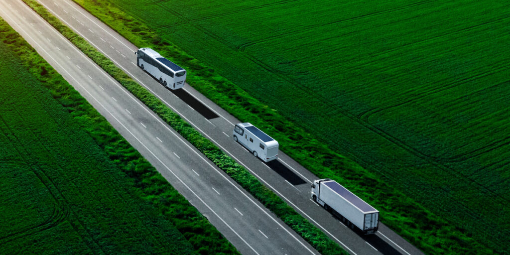 Produktion in Deutschland für neues Photovoltaik-Geschäftsfeld – die LKW-Integration