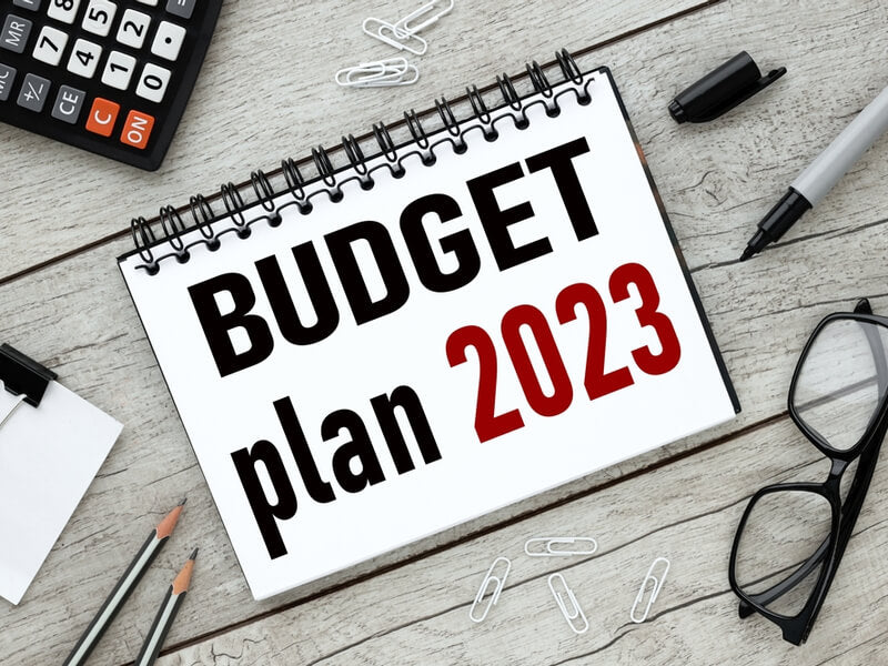 2023年度概算要求、経産省と環境省の重点施策で太陽光に関する予算は?