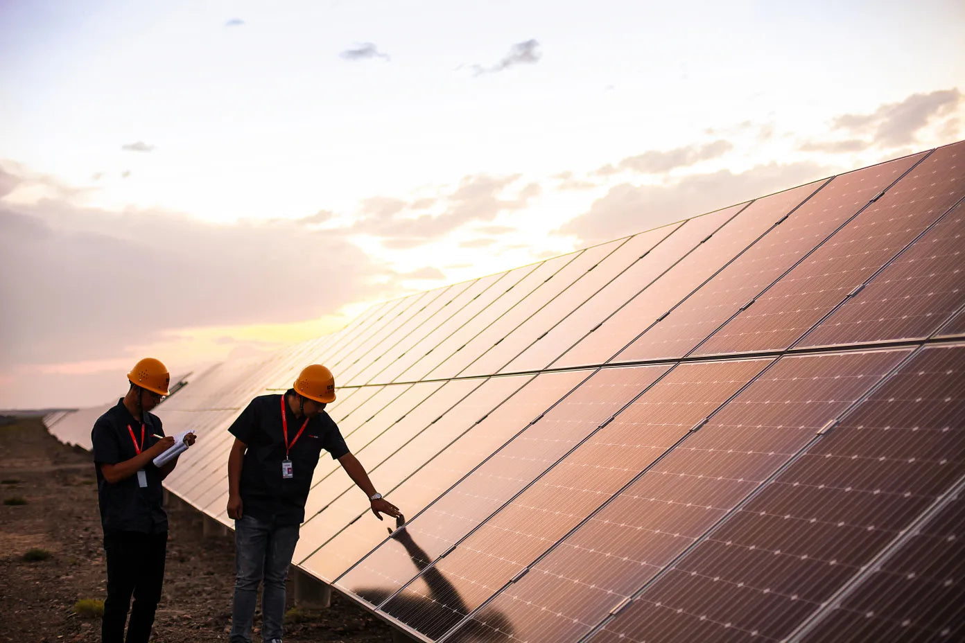 Explained: Ultimate Guide To Cleaning Solar PV Panels