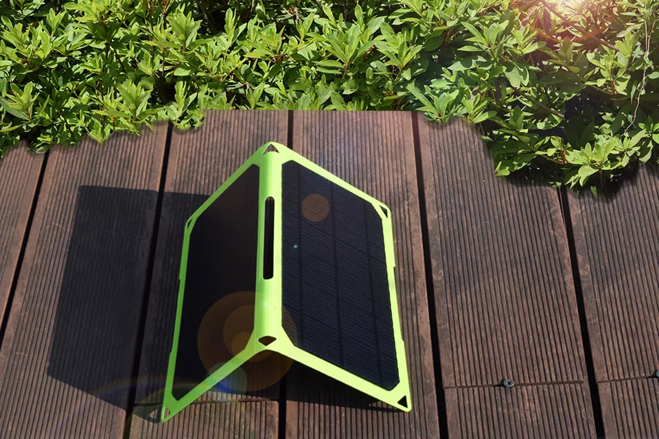 Mono integrated solar charger 7v 14w 411*300MM