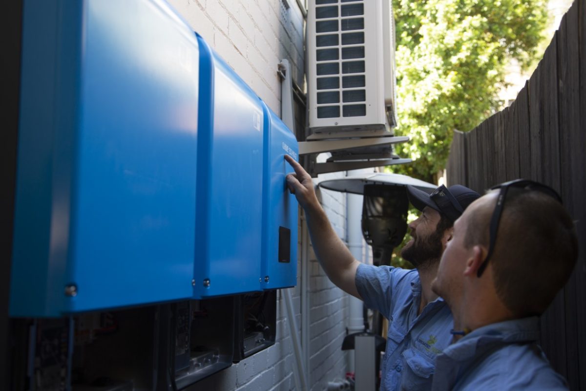 Over half of Australian solar installers move into storage as top industry brands named