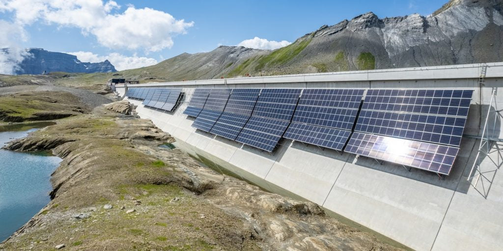Die Schweiz will Photovoltaik-Ausbau auf Gebäuden und Freiflächen forcieren
