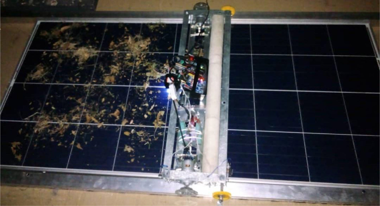 Color-sensing tech to remove dirt from solar panels