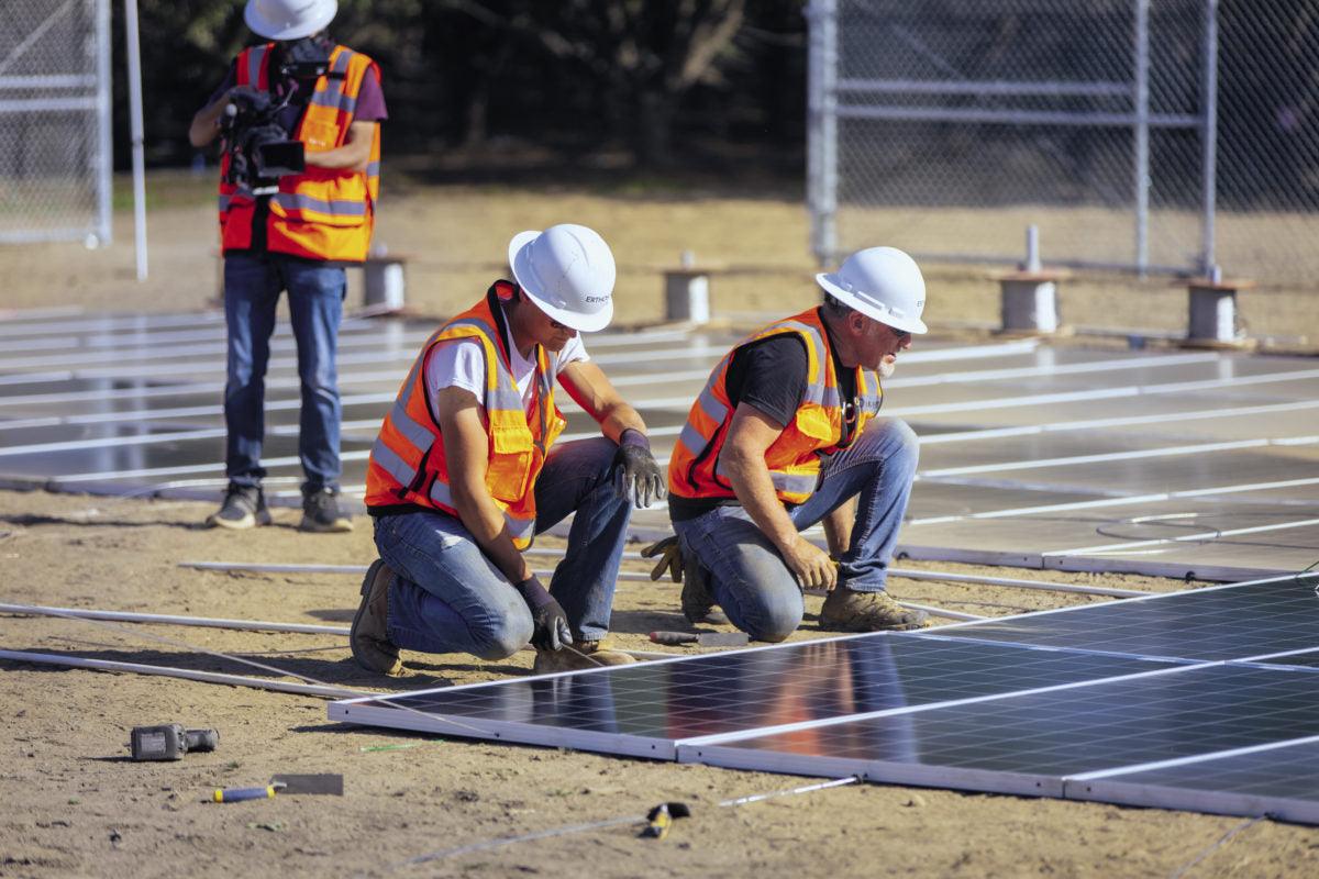 US startup to build 100 MW solar plant with modules on ground