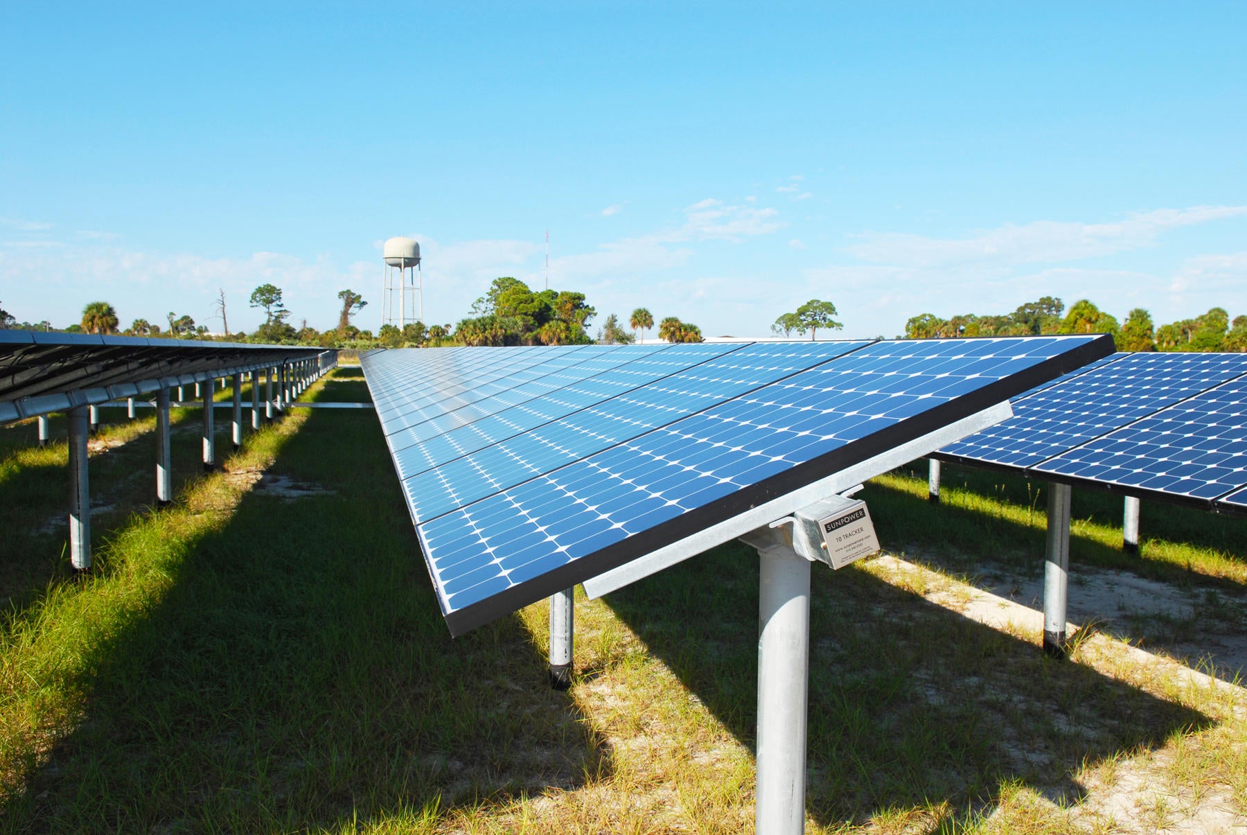 How to Maintain the Solar Photovoltaic Power Generation System