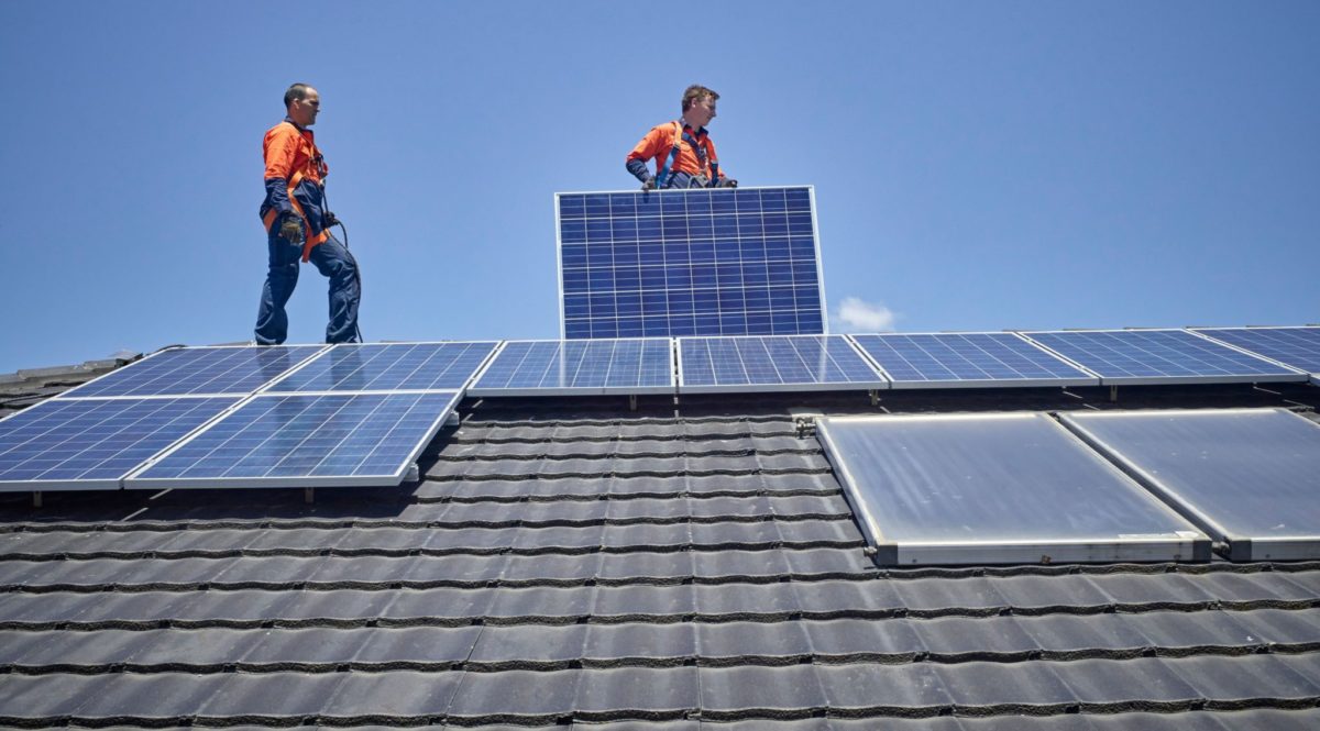 Rooftop solar shines as renewable energy share jumps to 35%