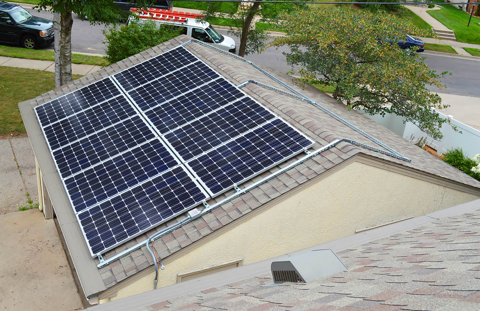 Connect the Dots: Innovations in Residential Solar