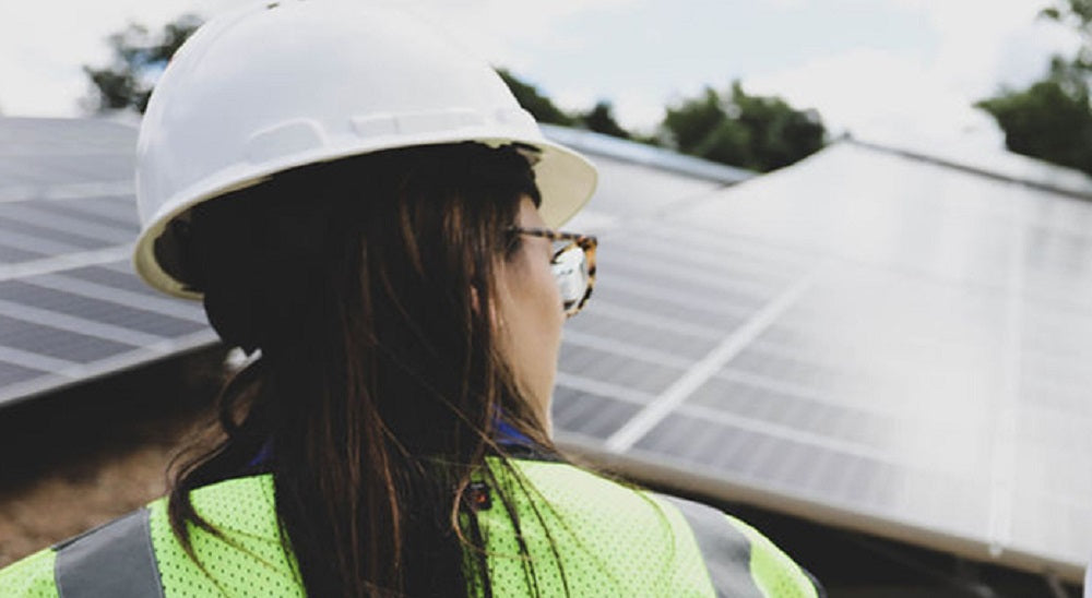 SOLV Energy, SEI partner to empower women in solar