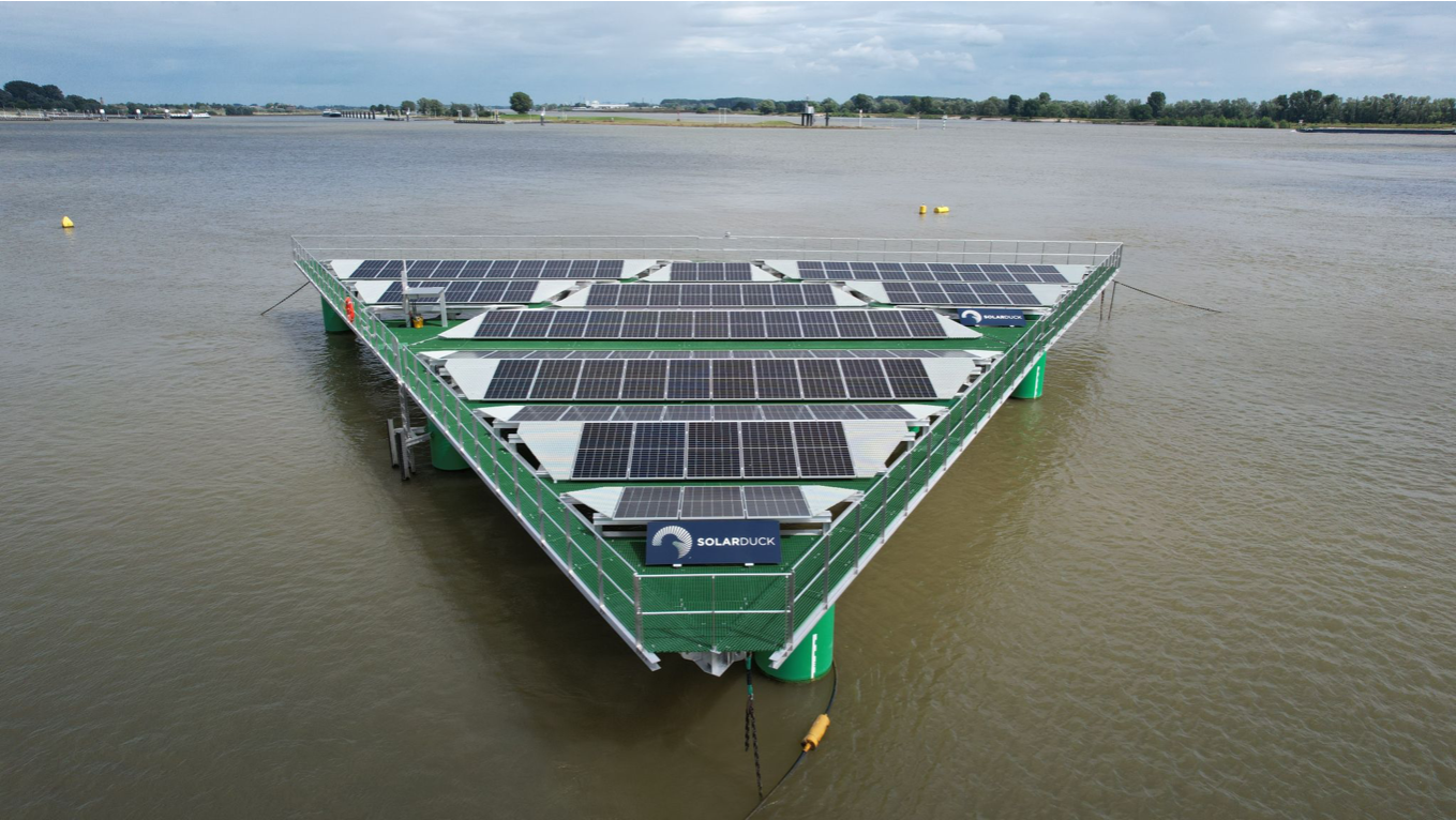 El Gobierno finalmente incluye la fotovoltaica dentro de las renovables marinas y planea 200 millones en ayudas