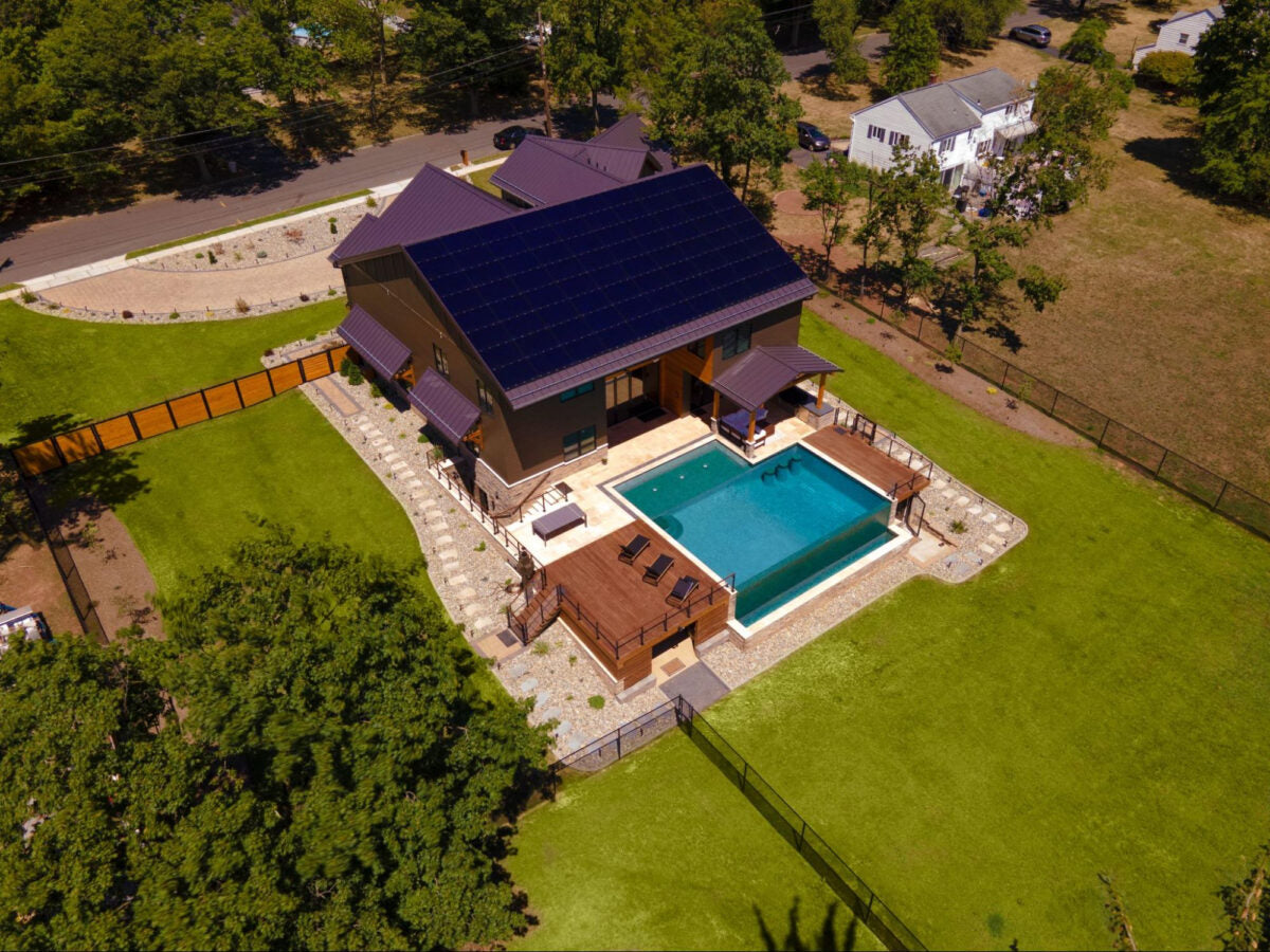 Residential solar developer Suntuity to go public