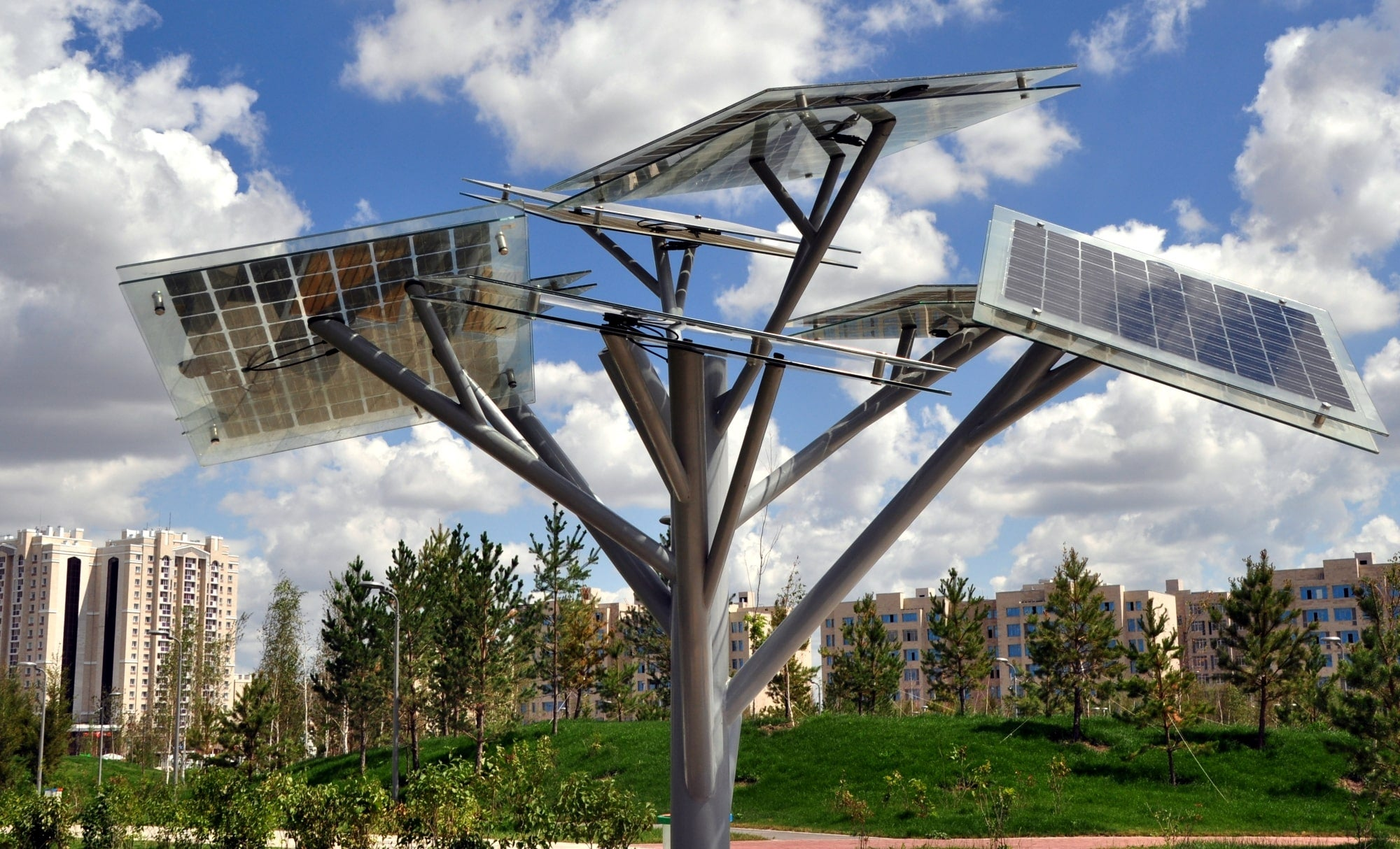 What Are Solar Trees and How Do They Work?