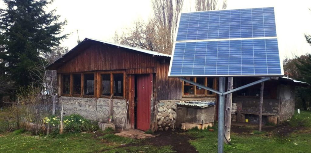 Derecho humano a la energía: La fotovoltaica en centros de salud rurales